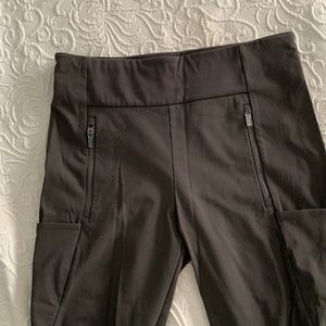 Athleta Headlands Hybrid Cargo tight